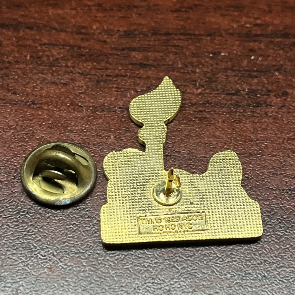 1996 Atlanta Summer Olympics BellSouth Phone Company Sponsor Izzy Lapel Hat Pin‎